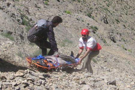 یک خانم جوان بر اثر سقوط از کوه جم جان باخت