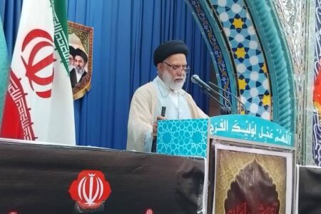 انتقاد امام جمعه دیر از بی‌عدالتی در سفر وزیر بهداشت به بوشهر