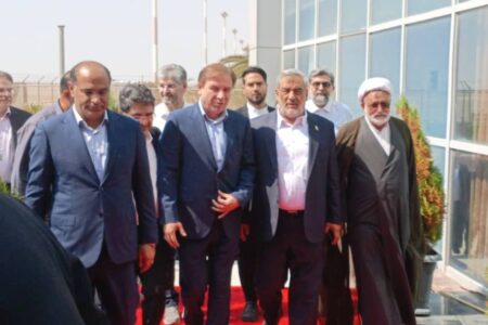 سرپرست وزارت نفت برای بررسی وضعیت پالایشگاه‌ها وارد عسلویه شد